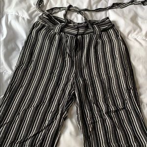 EXPRESS high-rise wide leg loose fit pants